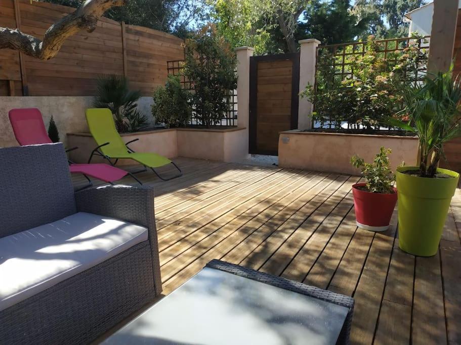 Studio Jacuzzi Prive A 8 Min A Pied De La Plage Apartment La Ciotat Exterior photo