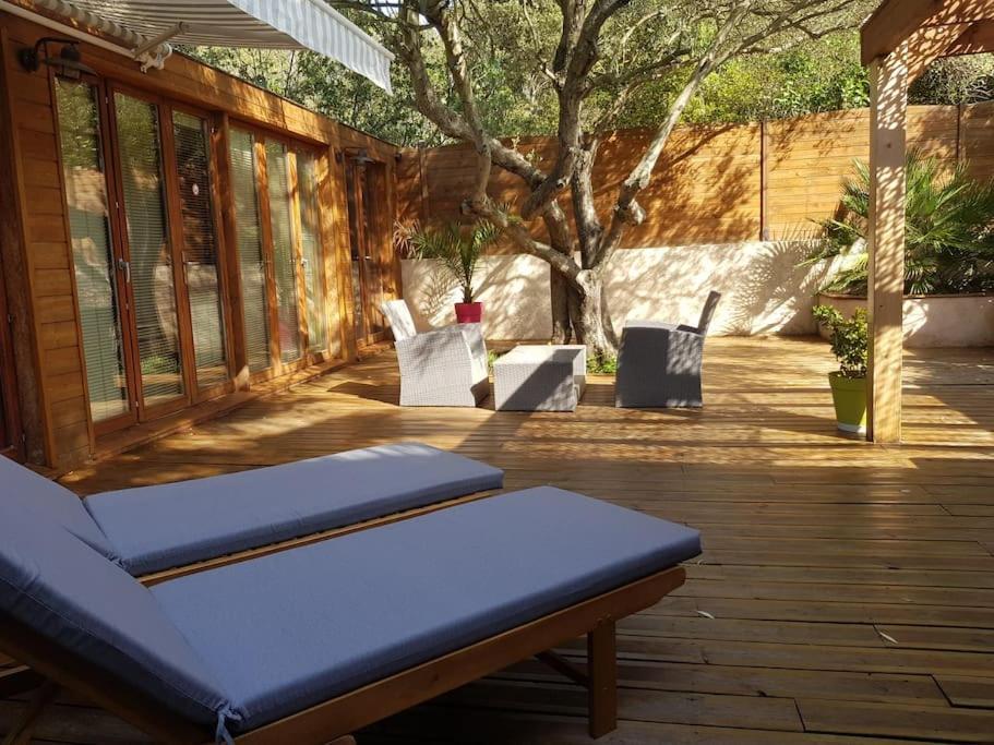 Studio Jacuzzi Prive A 8 Min A Pied De La Plage Apartment La Ciotat Exterior photo