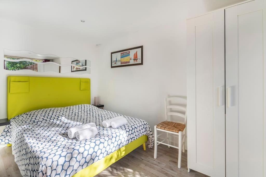 Studio Jacuzzi Prive A 8 Min A Pied De La Plage Apartment La Ciotat Exterior photo