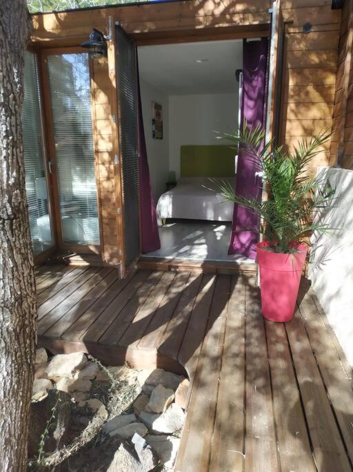 Studio Jacuzzi Prive A 8 Min A Pied De La Plage Apartment La Ciotat Exterior photo